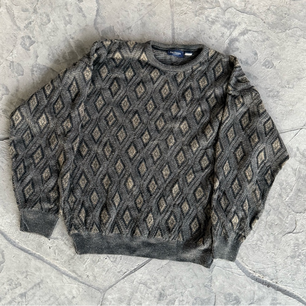 Van Heusen Men's Diamond Pattern Crewneck Sweater - Gray and Cream